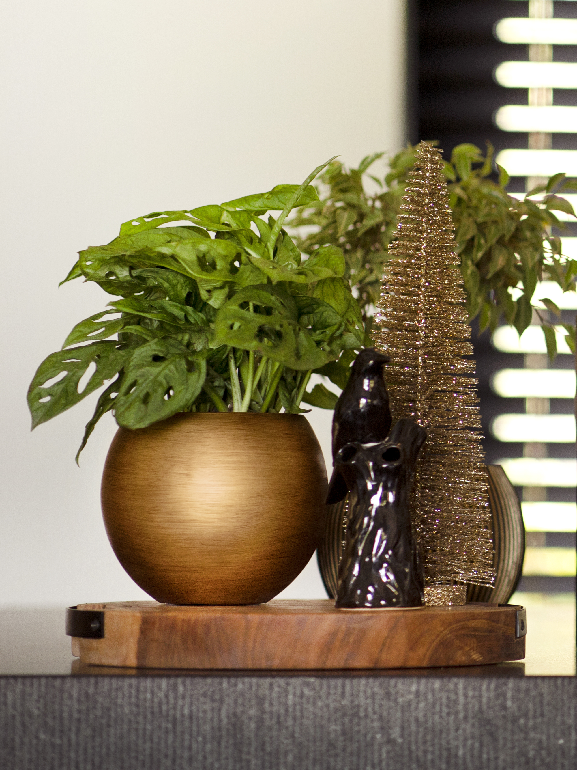 Vase Ball Retro Gold Vase Ball Retro Gold